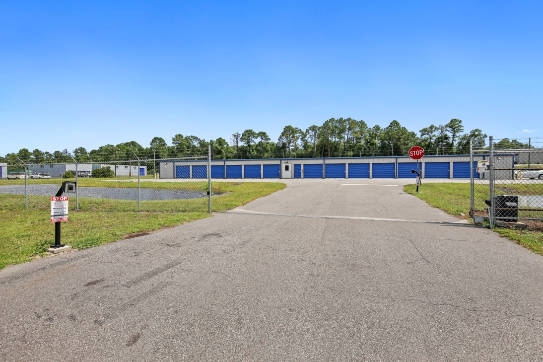 FreeUp Storage Palatka - Gate